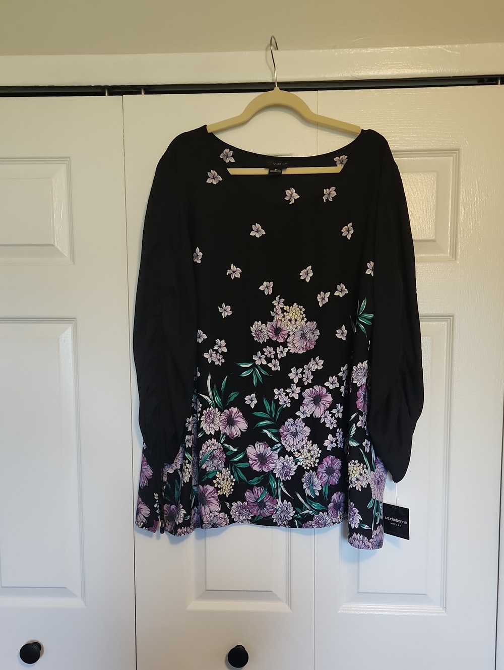 NWT 3X Black Floral Long Sleeve Blouse - Liz Claiborne